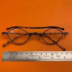 l.aEyeworks eyeglasses frame,Model:KAZOO